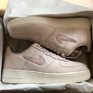 Nike Air Force 1 Retro “Jewel”